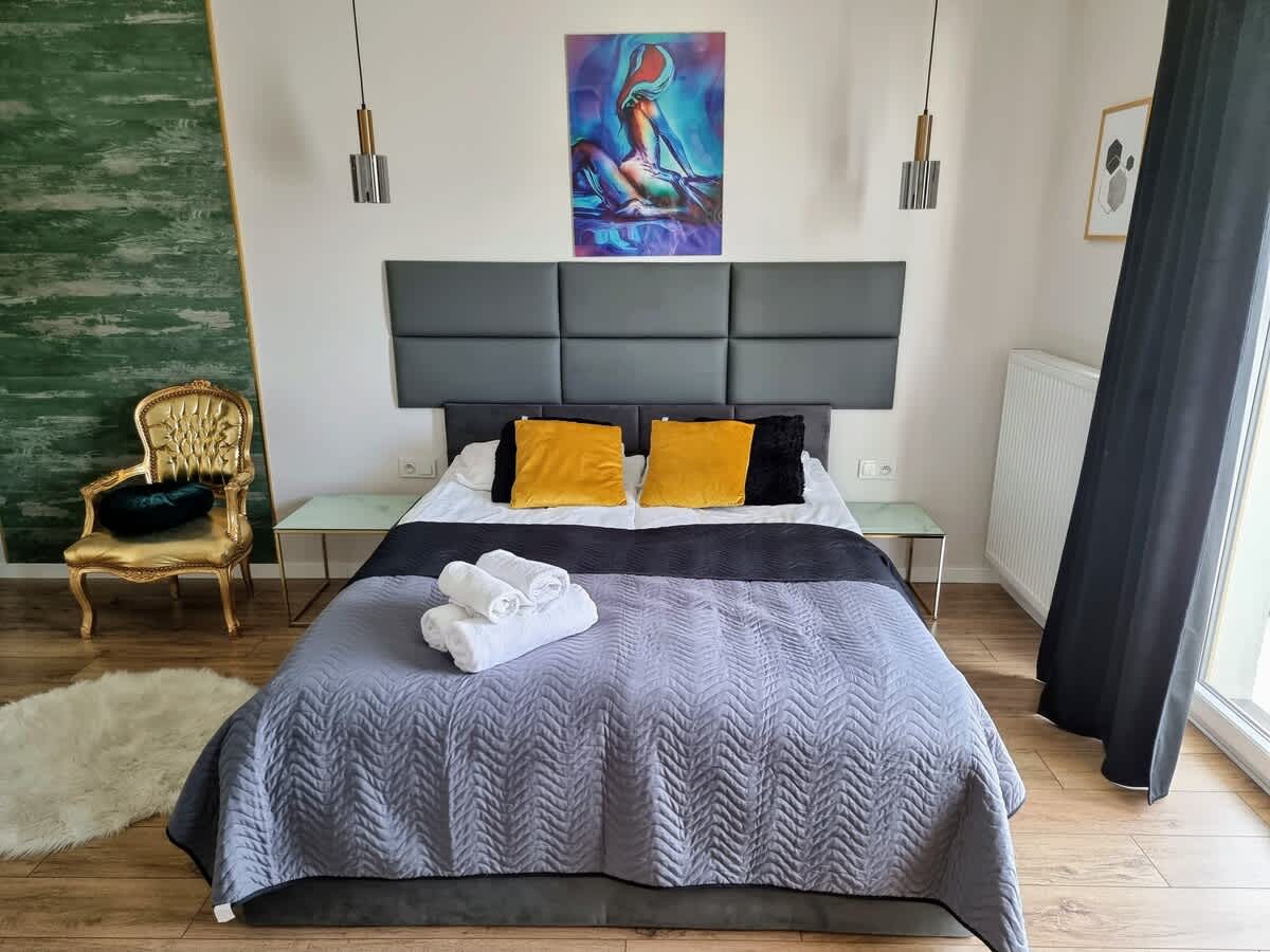 Jana Kazimierza 35 Warsaw | Stylish Studio | Balcony — Warszawa, Województwo mazowieckie — vacation rental