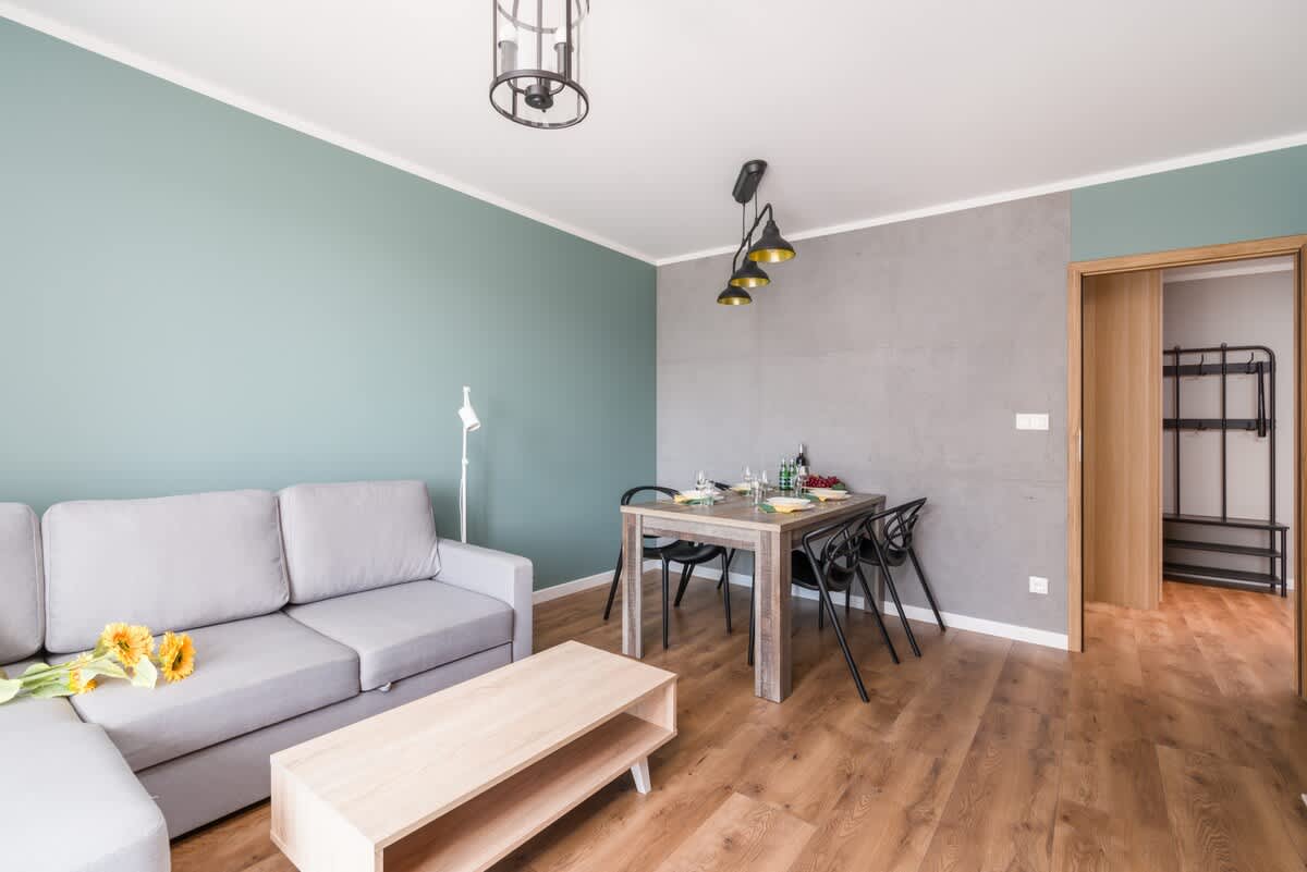 Serbska 15 Poznań | Pastel Apartment with Parking and Bathtub — Poznań, Województwo wielkopolskie — vacation rental