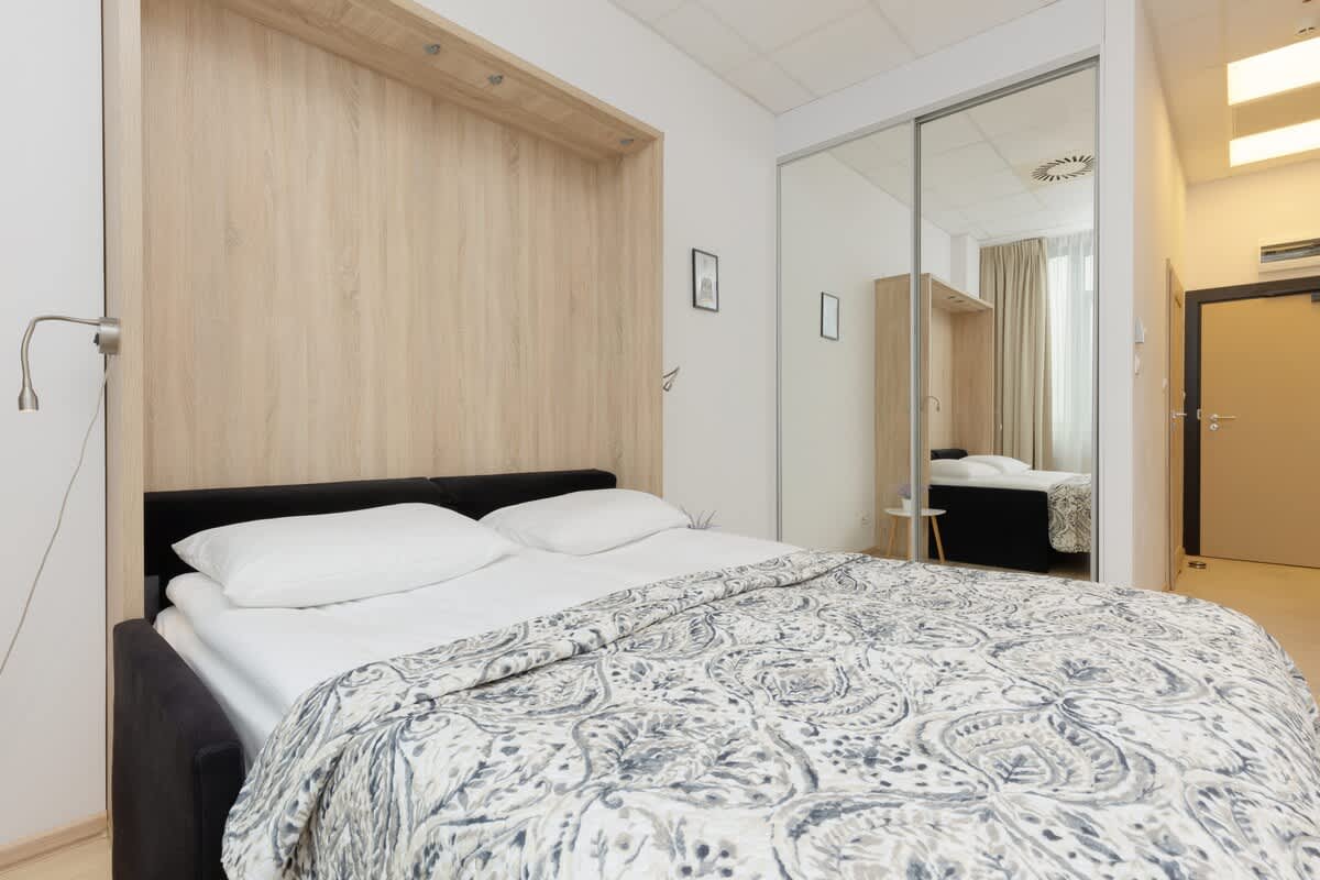 Jerozolimskie 216 | Modern Studio | Parking — Warszawa, Województwo mazowieckie — vacation rental