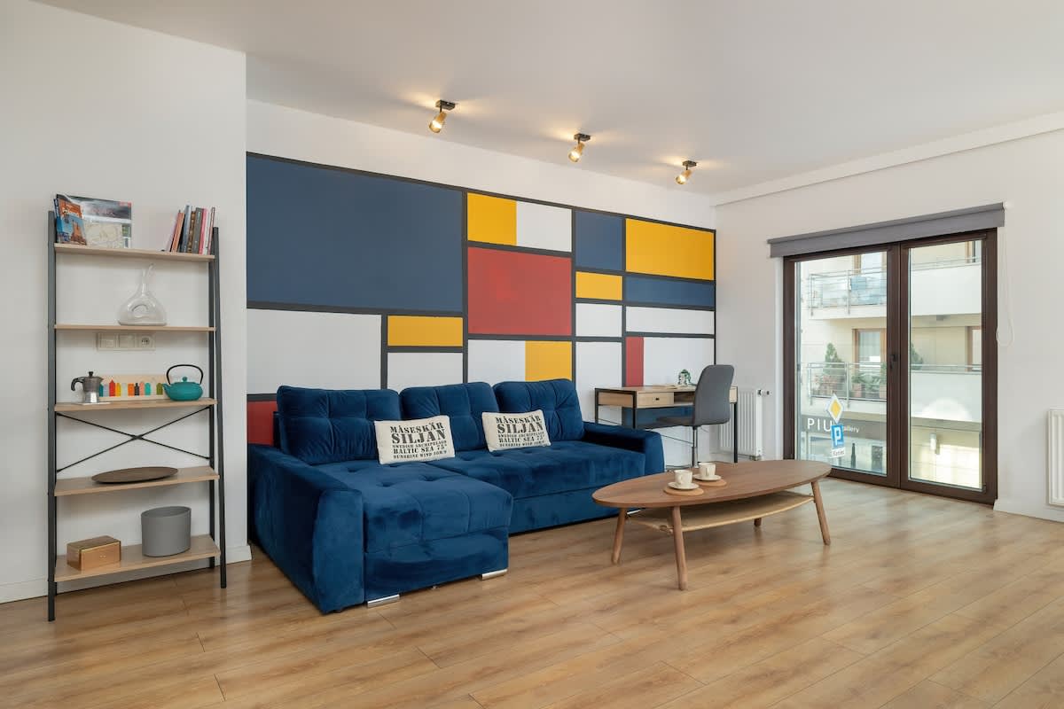 Solna 1 | Spacious Apartment | Desk