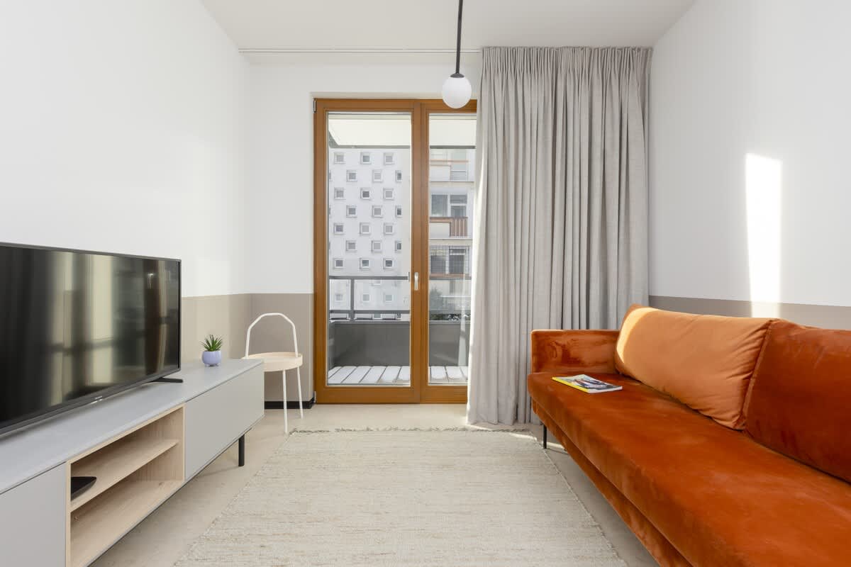 Al. Solidarności 60B | Chic Apartment | A/C — Warszawa, Województwo mazowieckie — vacation rental