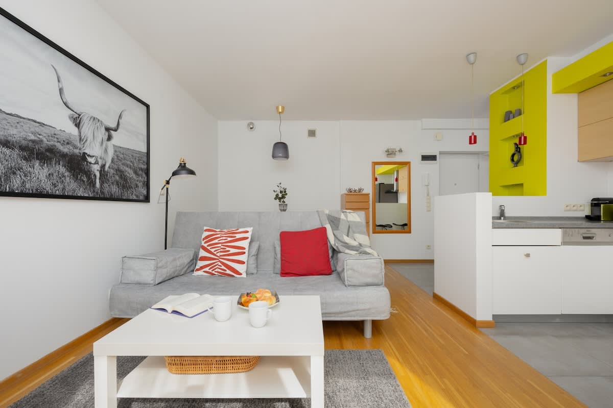 Wiktorska 35 | Colorful Apartment | WiFi — Warszawa, Województwo mazowieckie — vacation rental