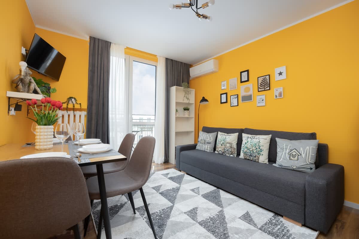 Al. Jerozolimskie 31 | Air-conditioned Apartment — Warszawa, Województwo mazowieckie — vacation rental