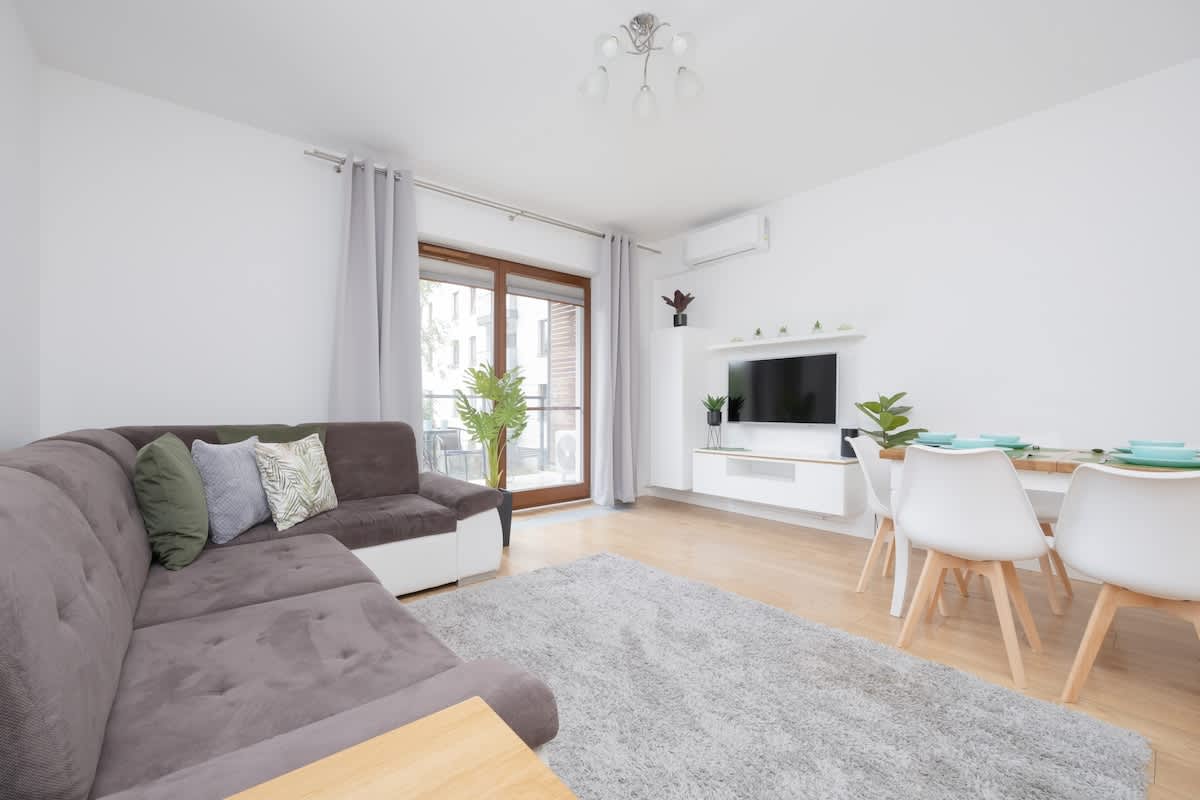 Kierbedzia 8 | Air-conditioned Apartment | Parking — Warszawa, Województwo mazowieckie — vacation rental