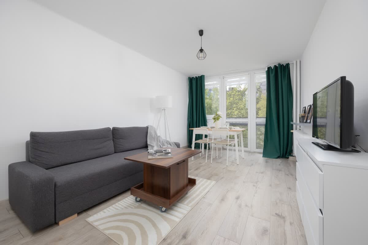 Bright Apartament Warsaw Wola Ideal for Remote Work by Noclegi Renters — Warszawa, Województwo mazowieckie — vacation rental