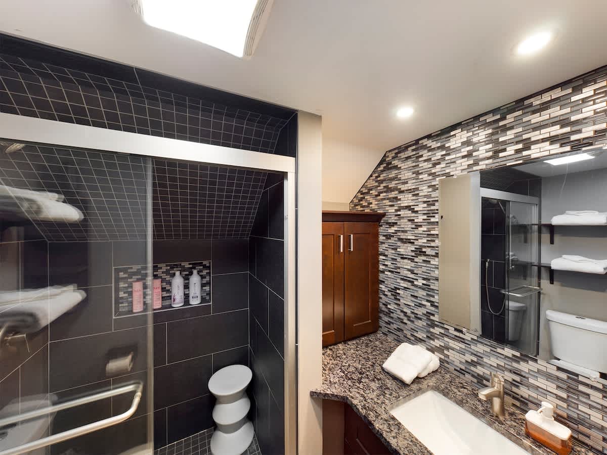 Chi-Town Hideout #3 5