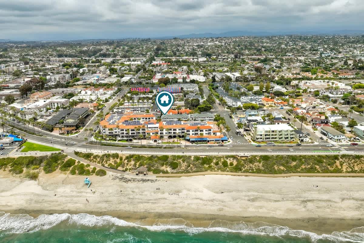 Coastal Charm In Carlsbad-3 min walk to the beach — Carlsbad, CA — vacation rental