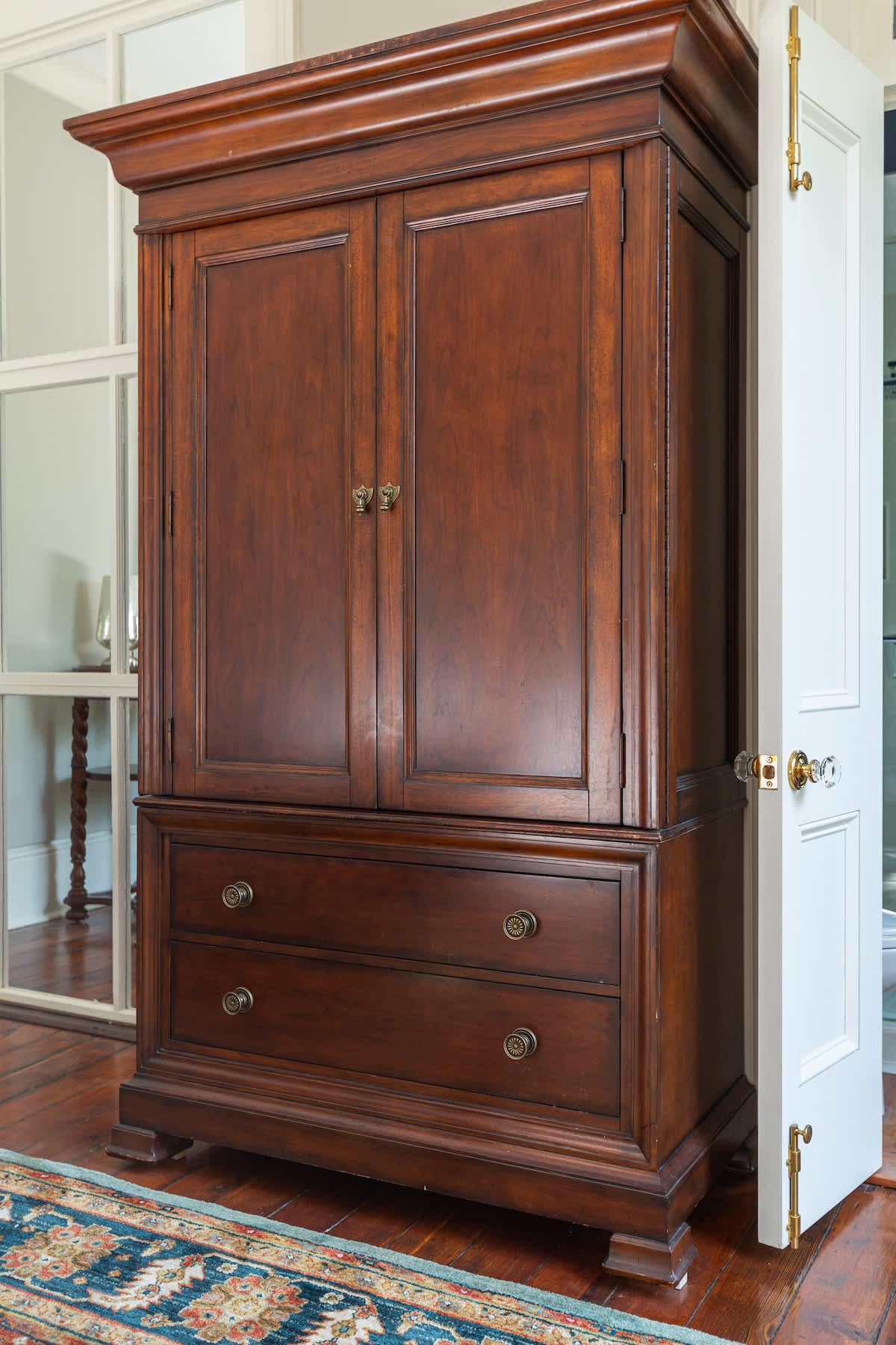 Armoire for Hanging Clothes with Drawers Below