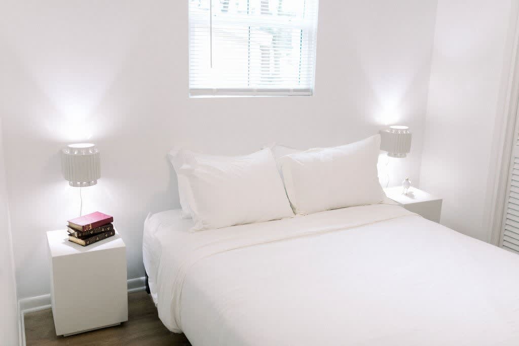 Bedroom 1: Queen bed