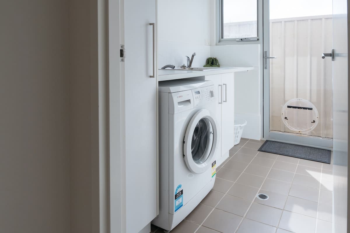 Laundry an back door with pet access