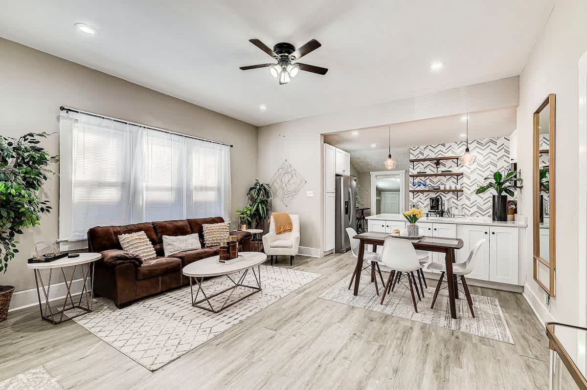 Bright Living Room With Smart TV | Perfect for Cozy Nights In