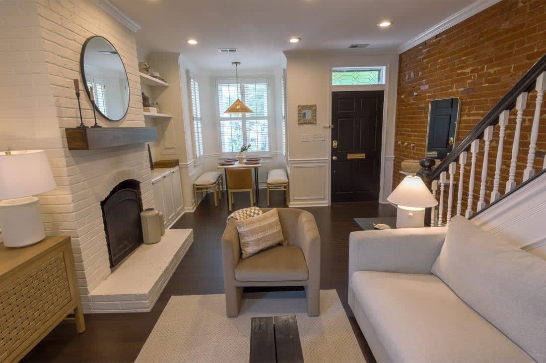 Dr7Kdr8Lhatnvf0U 2Zv04