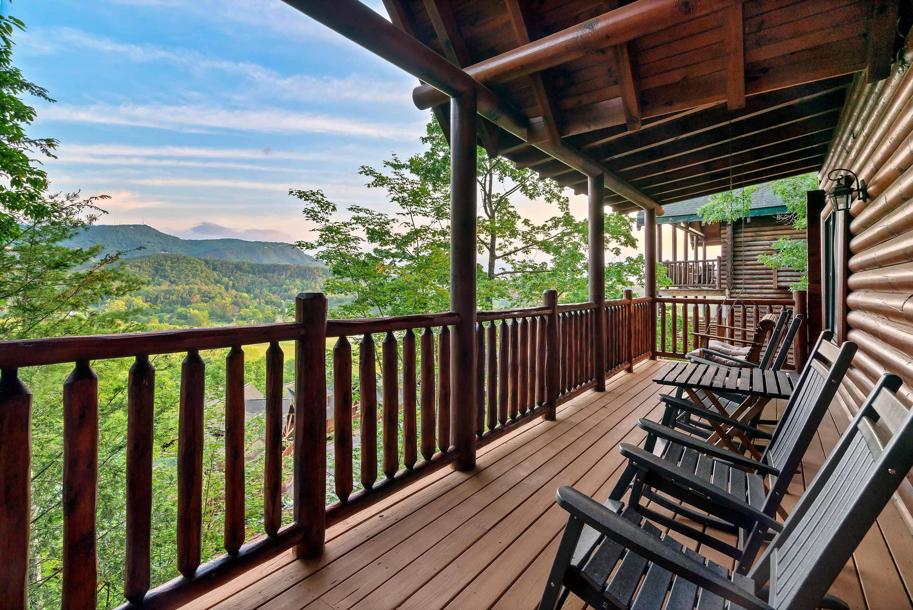 Lodge with Hot Tub, Game Room & Mountain Views