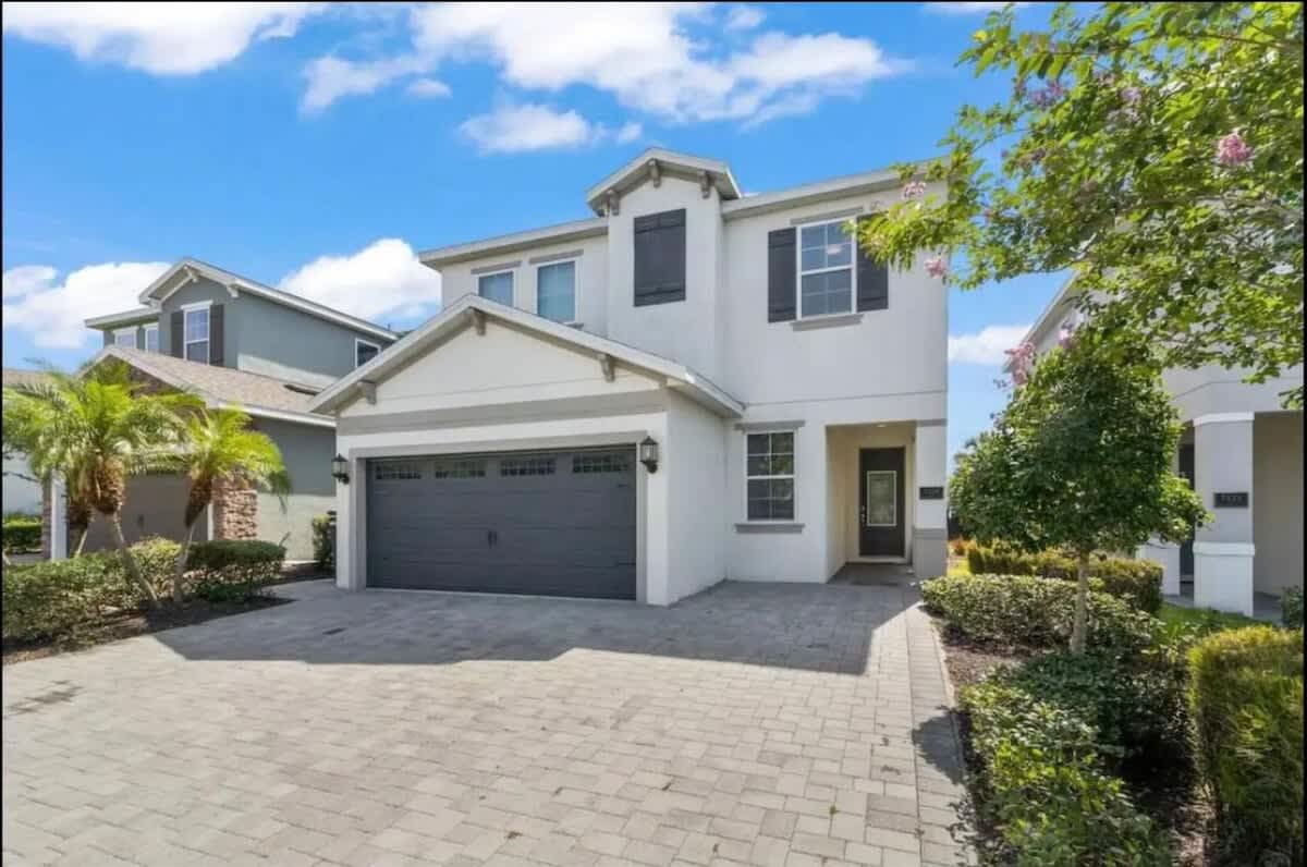 7426 - Encore Resort - 5 Bedrooms 4,5 Bathrooms