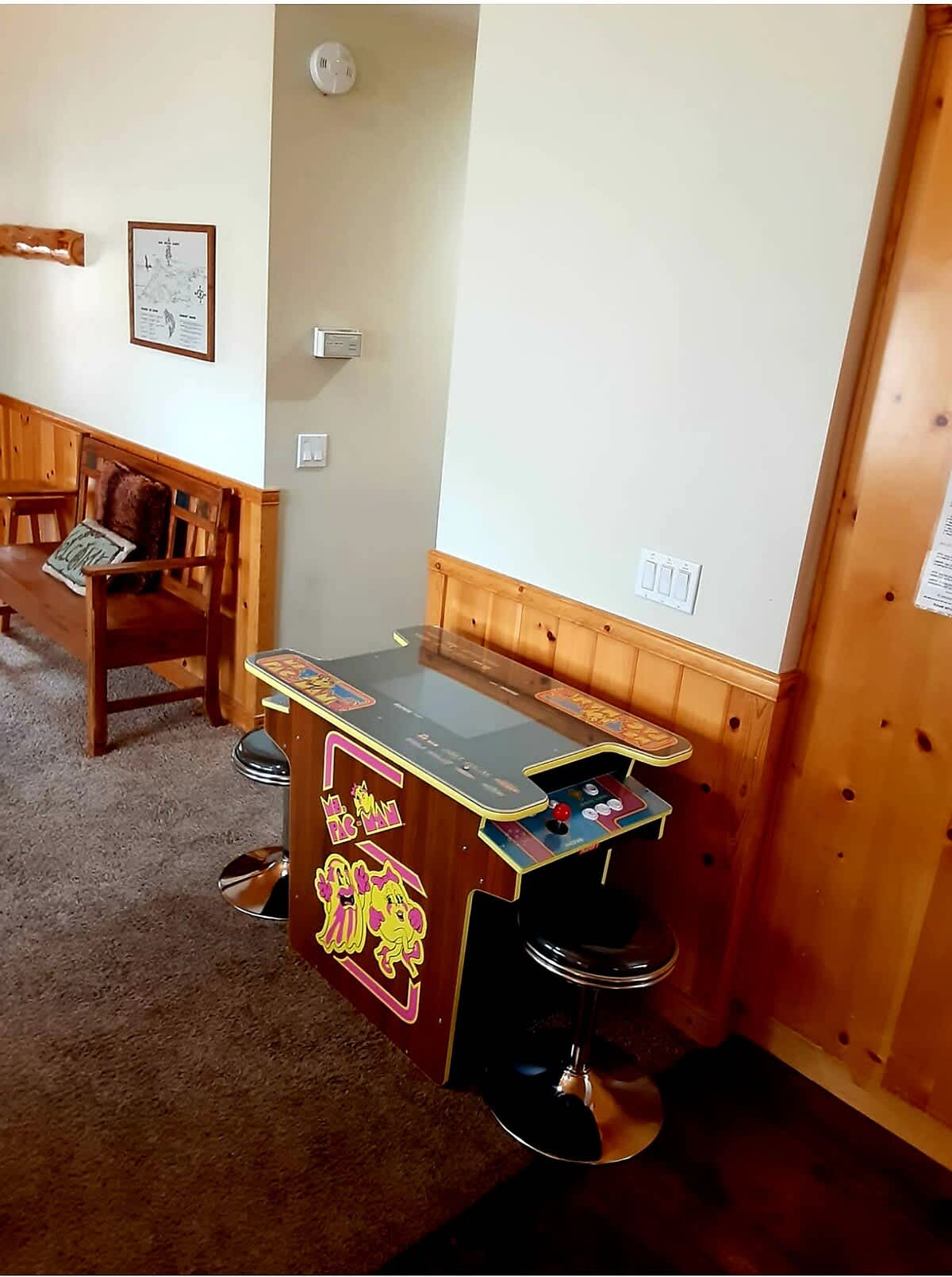 Free Ms. Pac-Man arcade