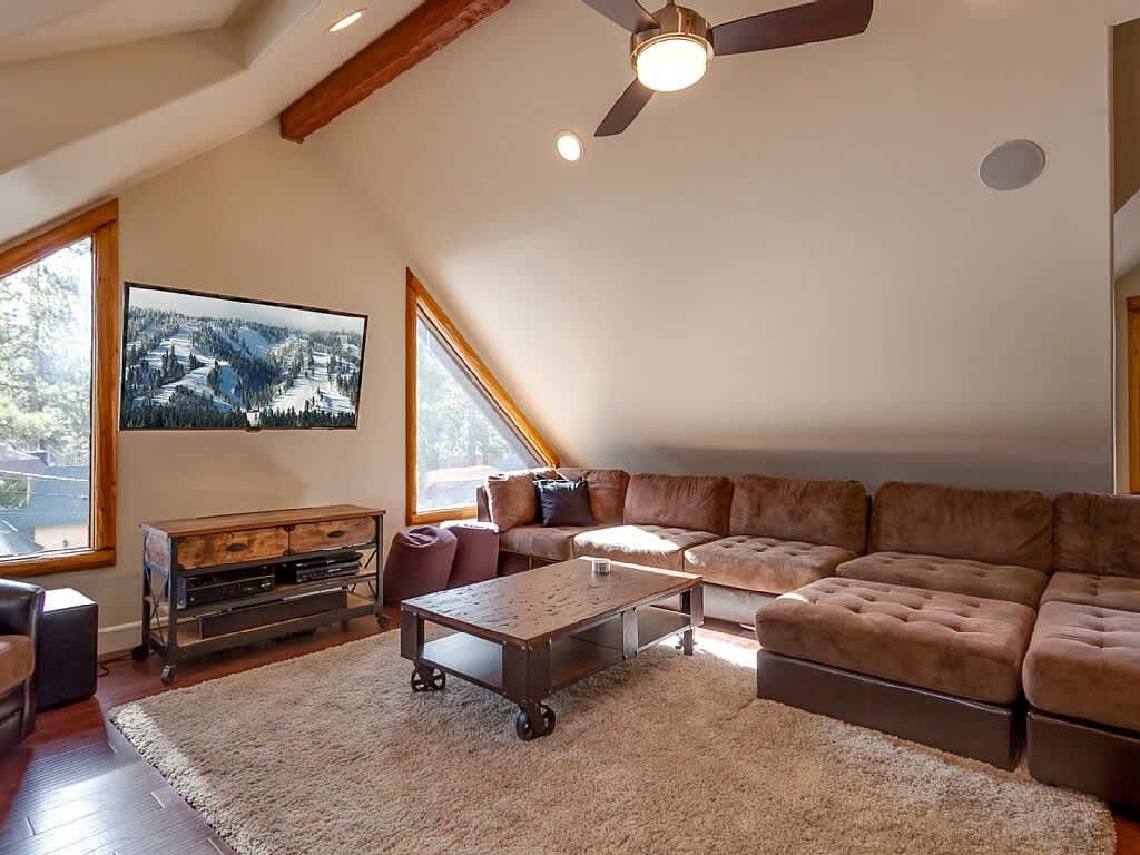 Second living area for movie nights