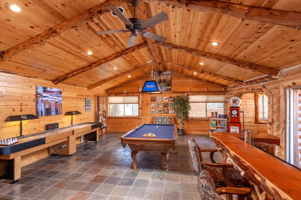 Huge game room with pool table and shuffleboard