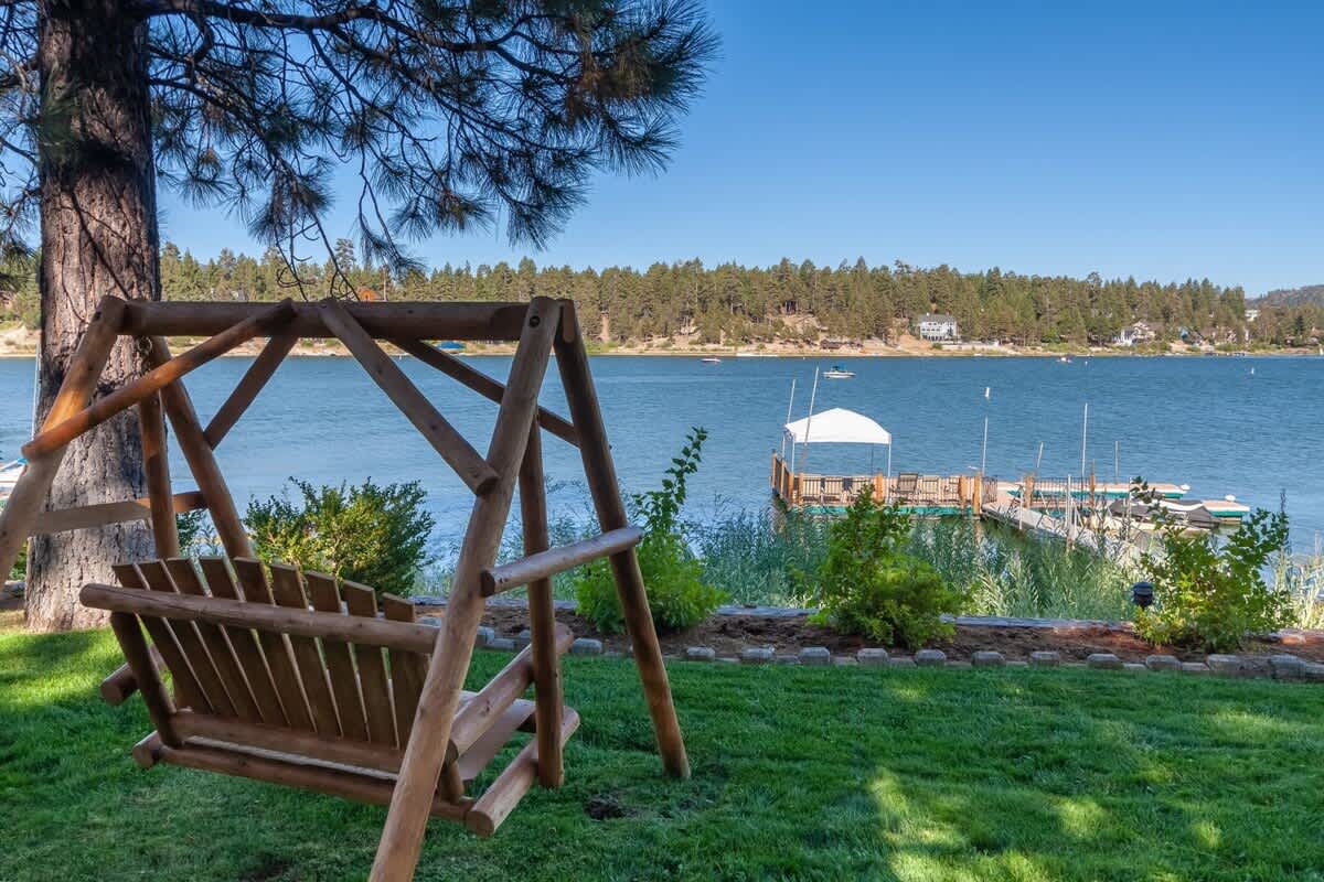 Lakeside swing by the water