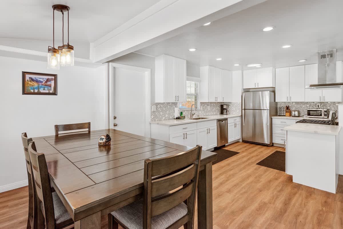 Dining table next to the kitchen