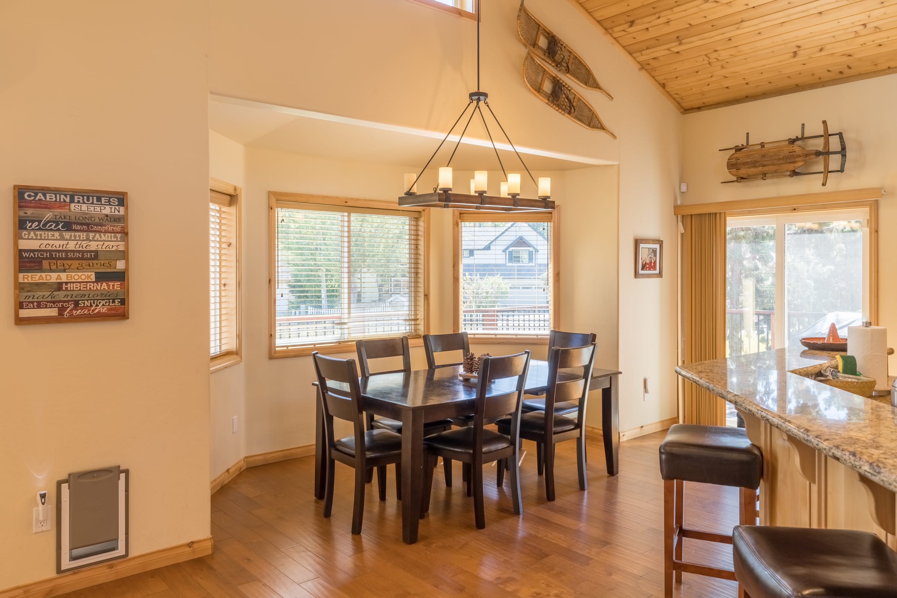 Dining area for six