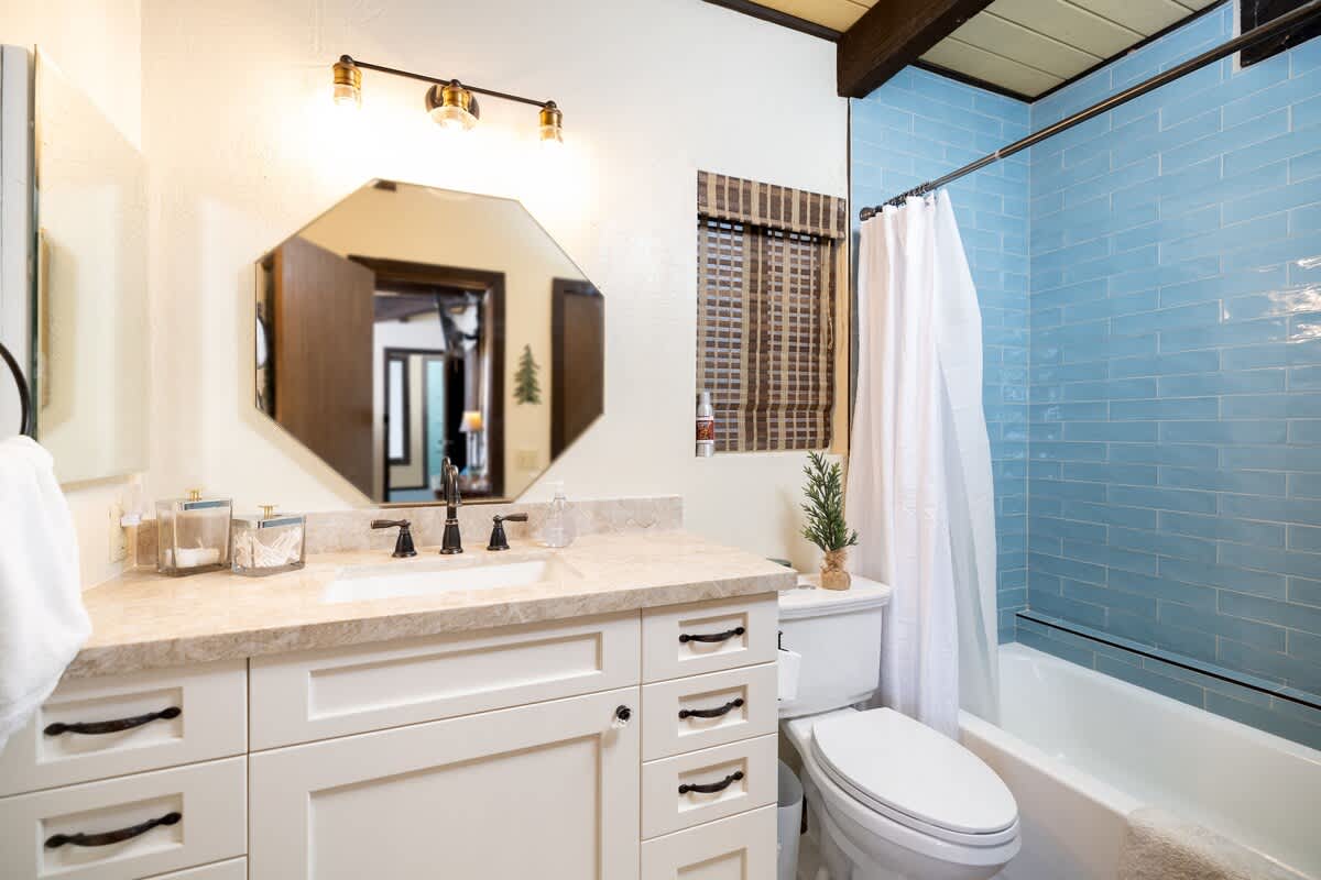 Full bathroom with tub and shower, 1st floor