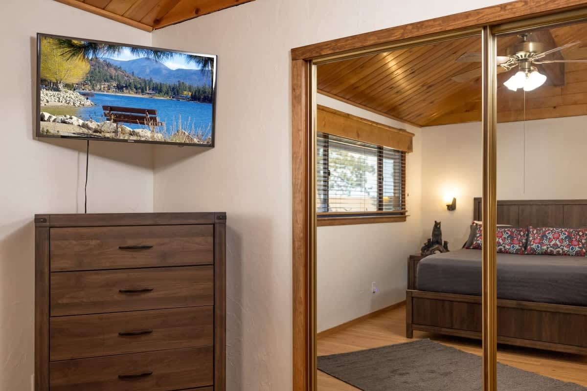 Stream your favorite shows in the Queen bedroom