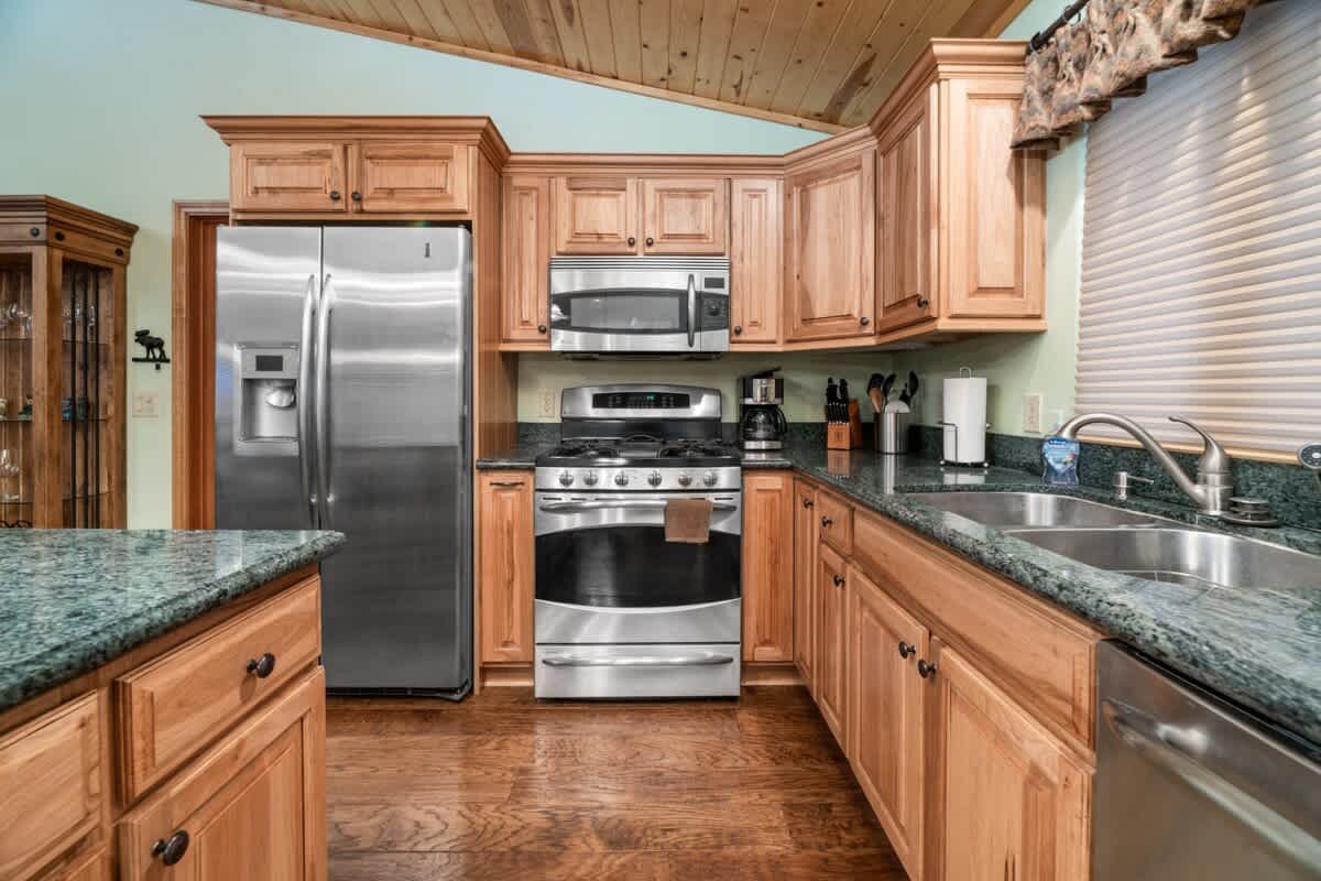 Fully equipped kitchen with stainless appliances