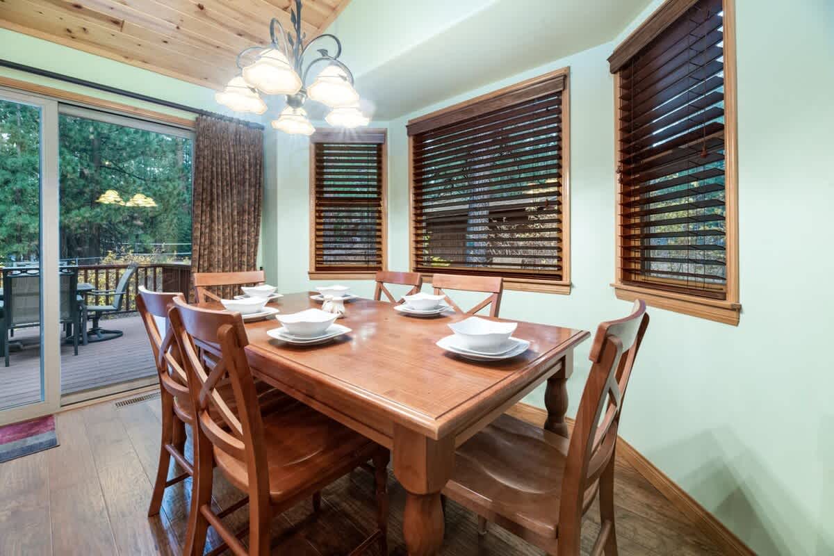 Dining area with sliding door to the deck