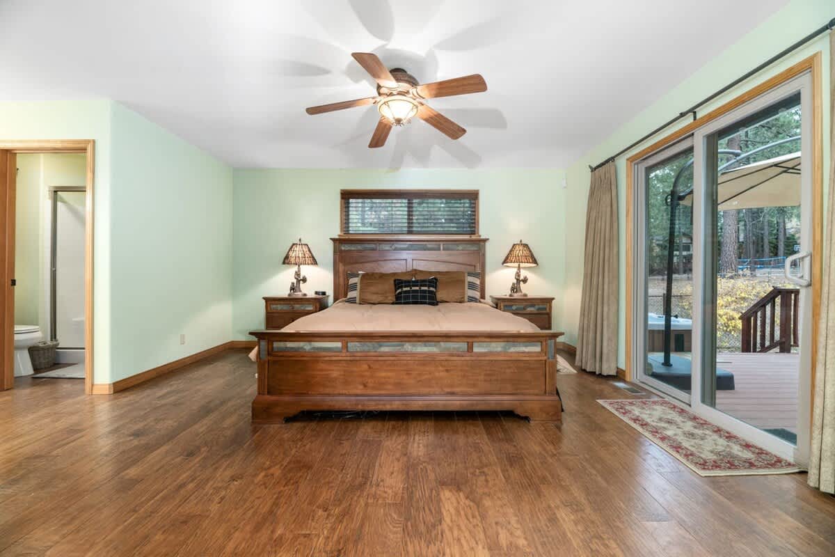Primary suite with King bed and deck access