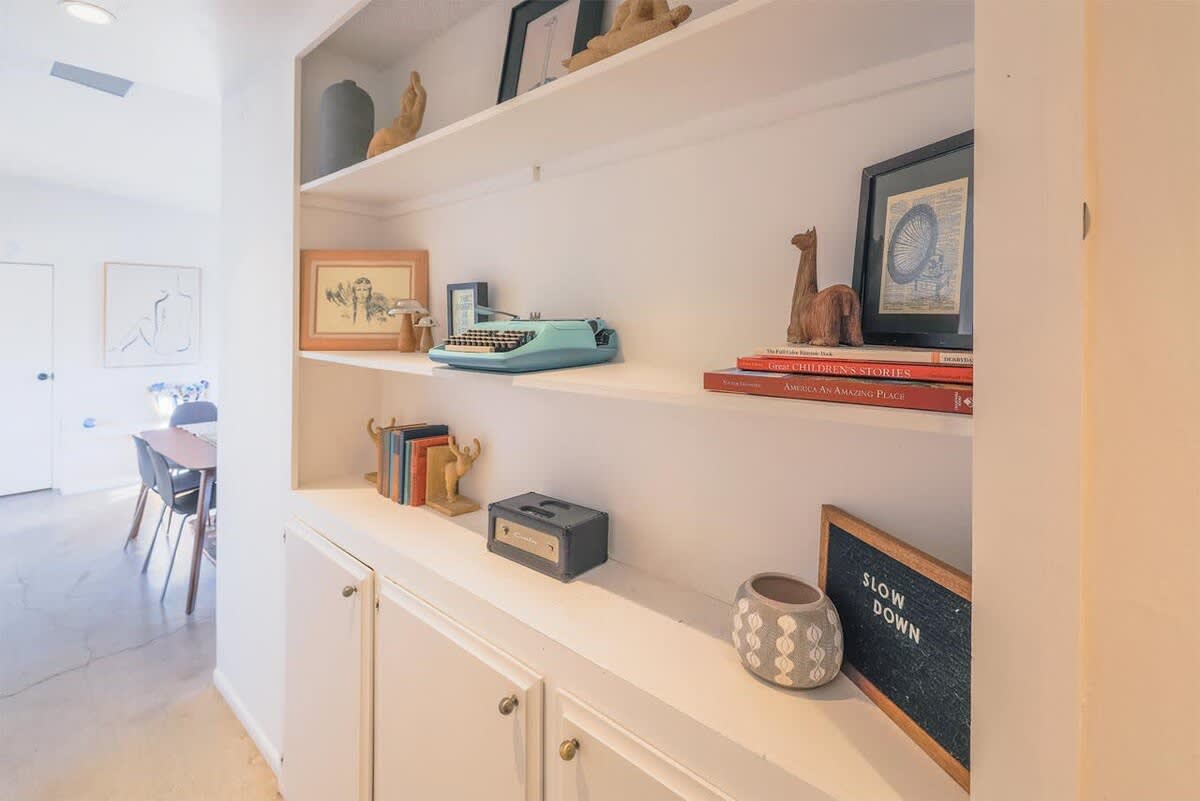 Reading nook with books, magazines and local favorites.