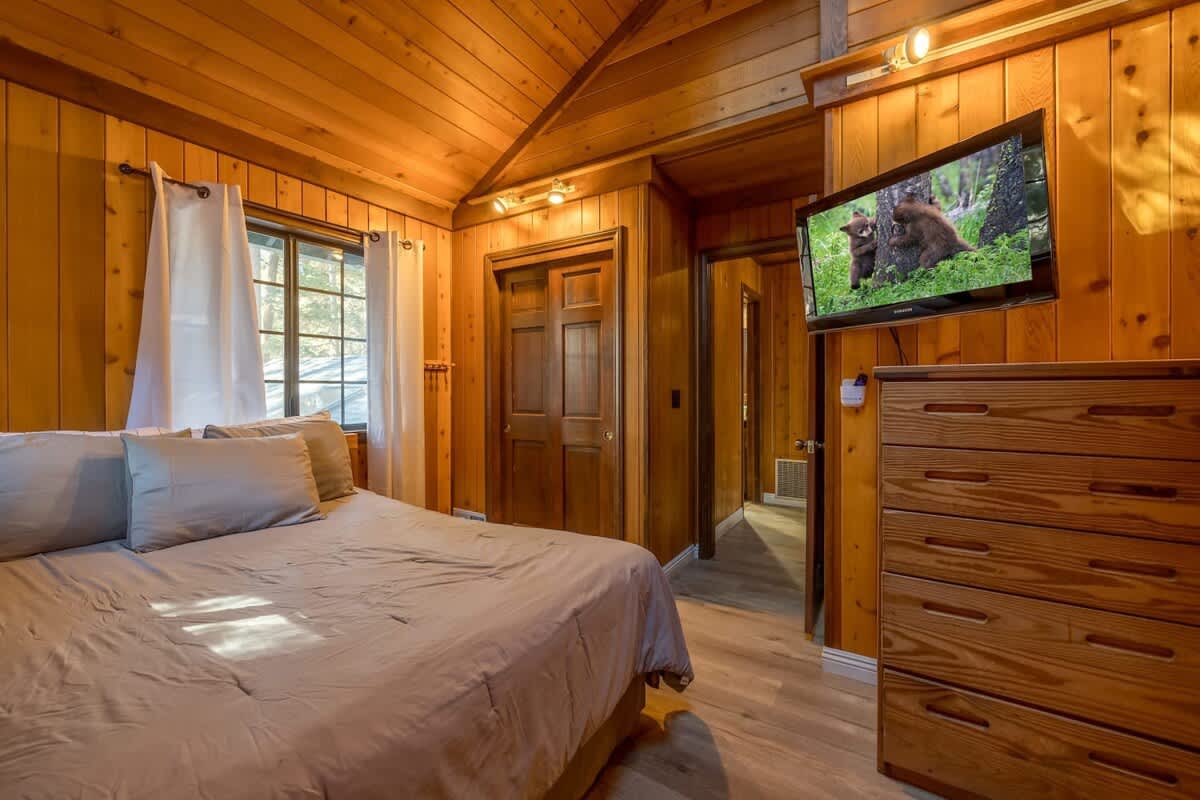 Queen bed in the bunk room