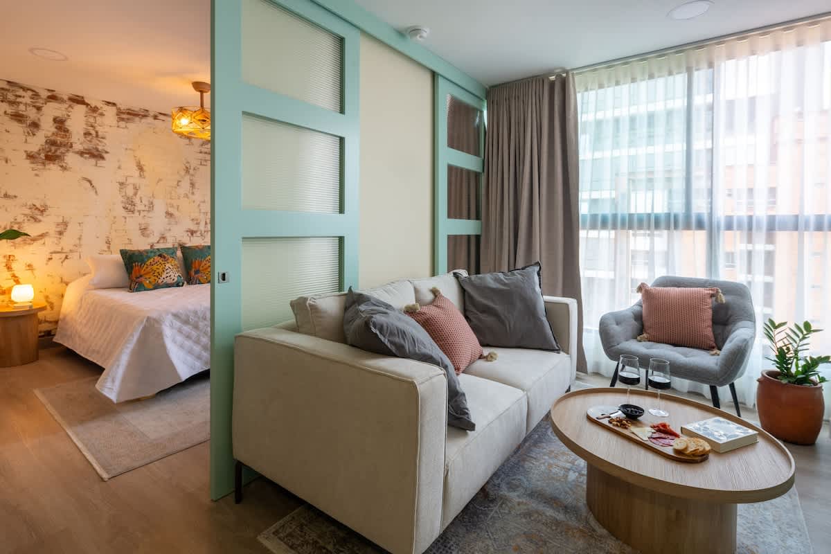 Bright & Cozy Bliss in Laureles photo 3