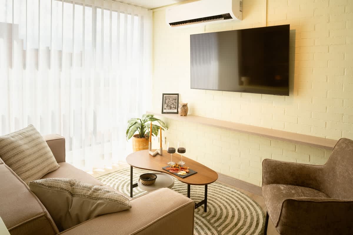 Magical Realism New Apt Laureles photo 2