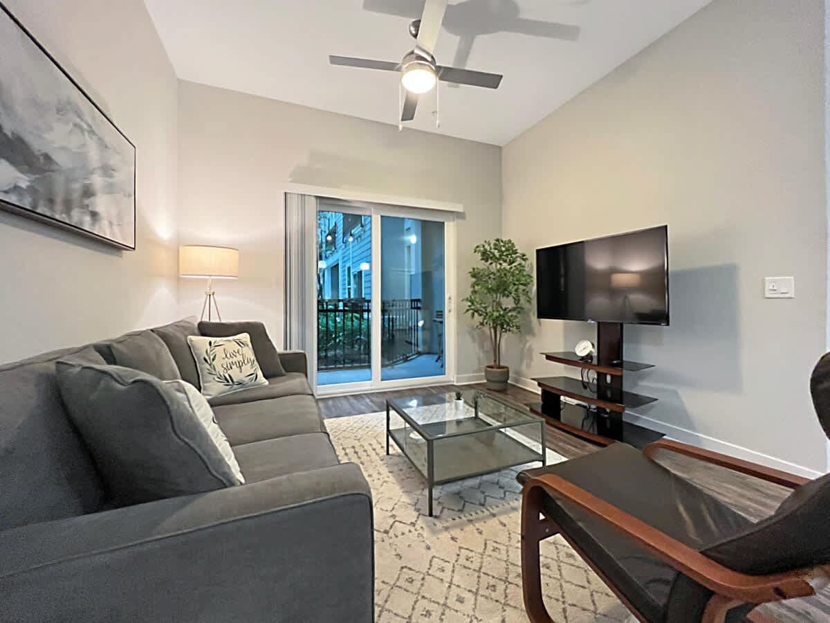 Luxury Central Tampa, Resort-Style Amenities