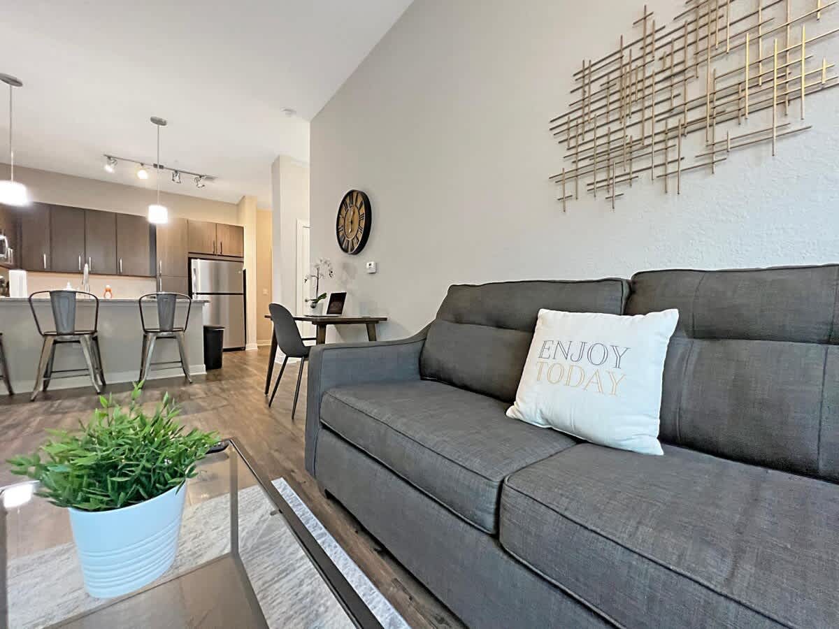 Central Tampa Oasis with Gorgeous Pool Views