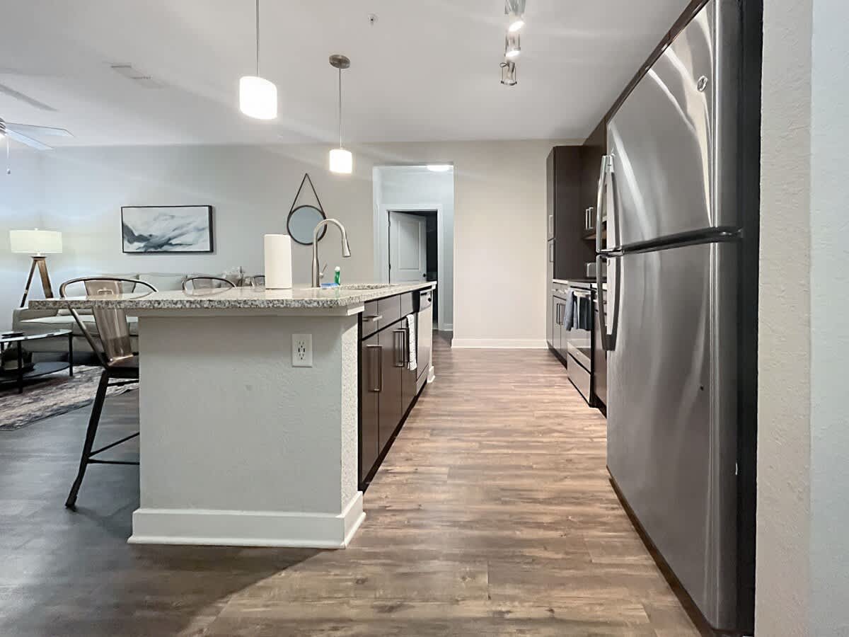 Brilliant Westshore Haven - Lush Courtyard Views