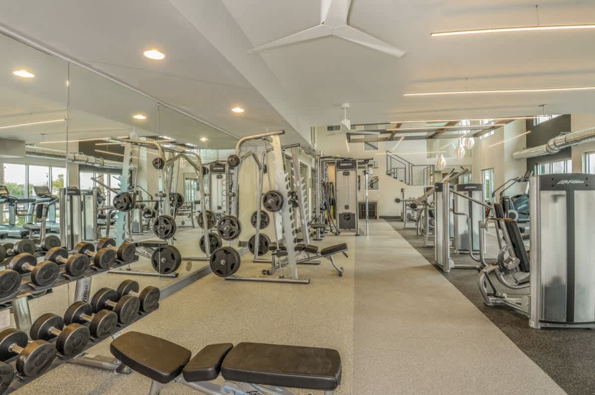 Brilliant Westshore Haven - Lush Courtyard Views