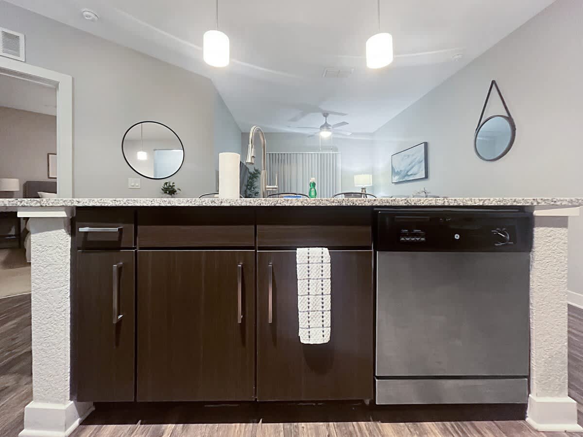 Brilliant Westshore Haven - Lush Courtyard Views