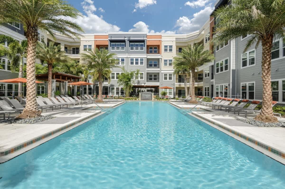 Brilliant Westshore Haven - Lush Courtyard Views