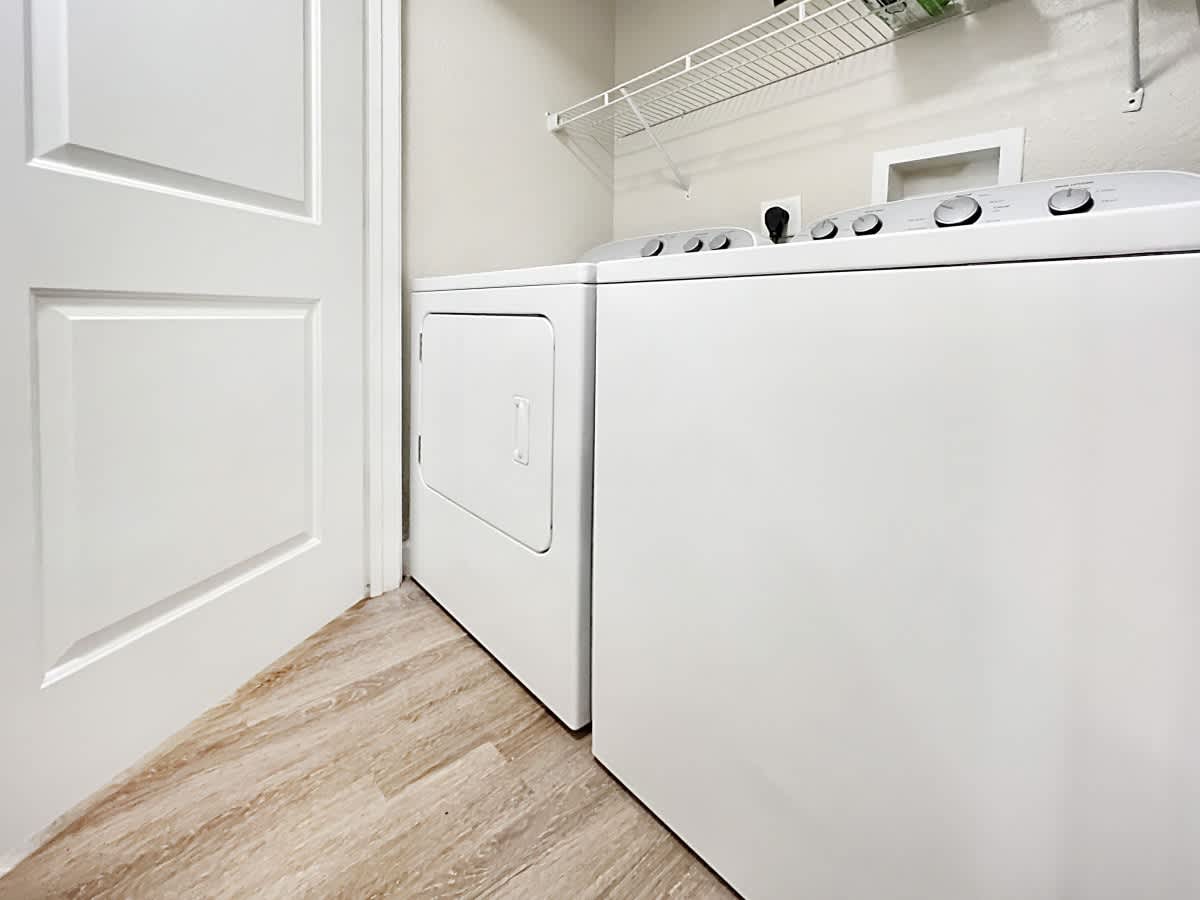 Lush Courtyard Views Luxury Amenities in Westshore