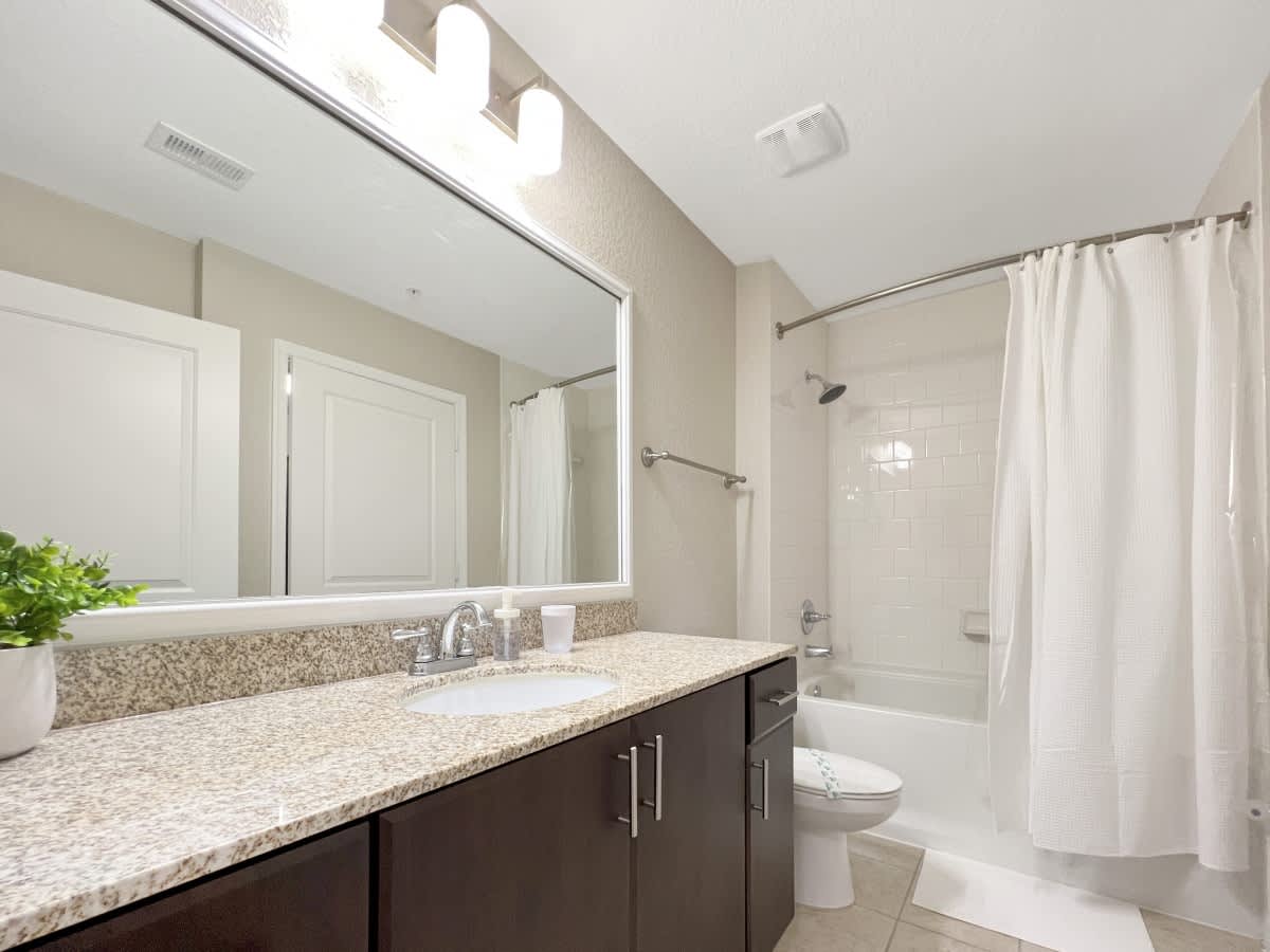 Lush Courtyard Views Luxury Amenities in Westshore