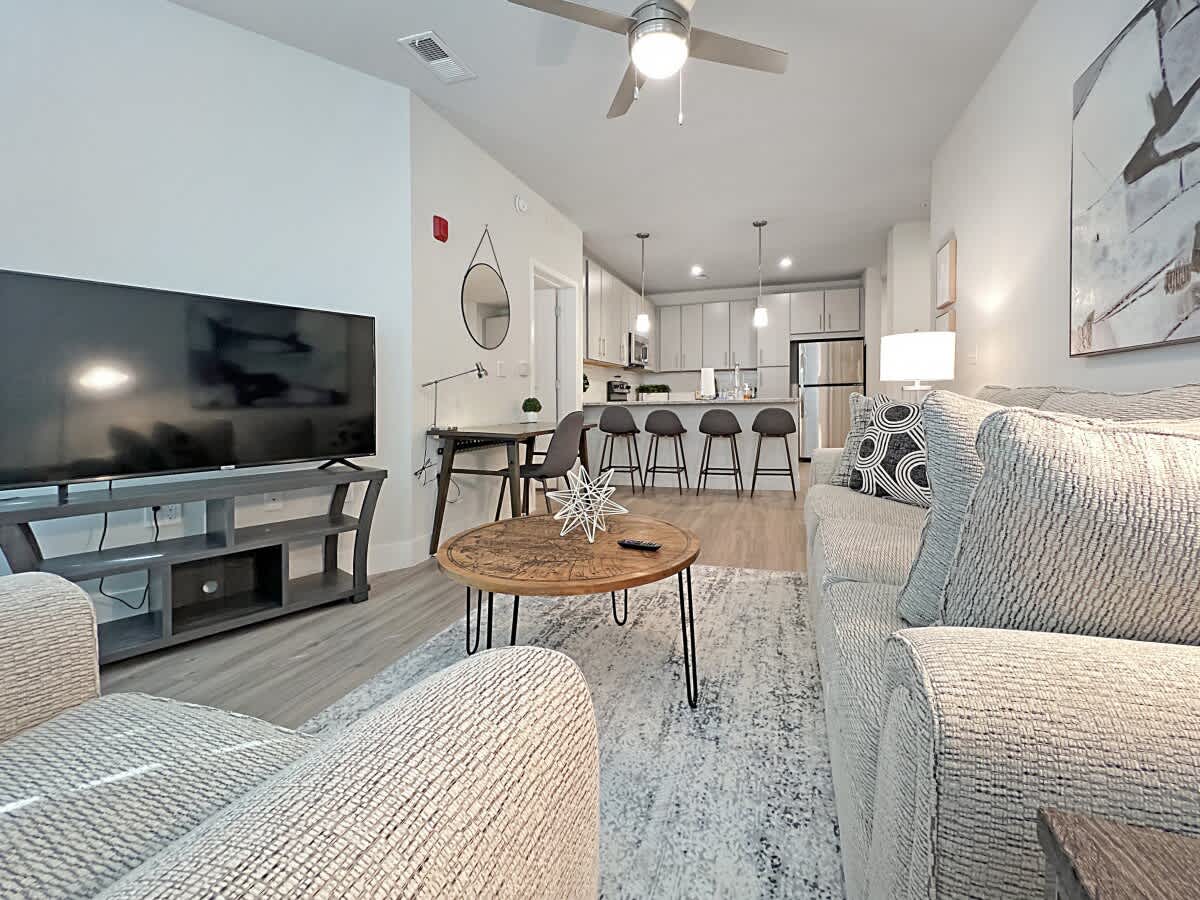 Luxury Living Near Moffitt & USF, Pool Views!