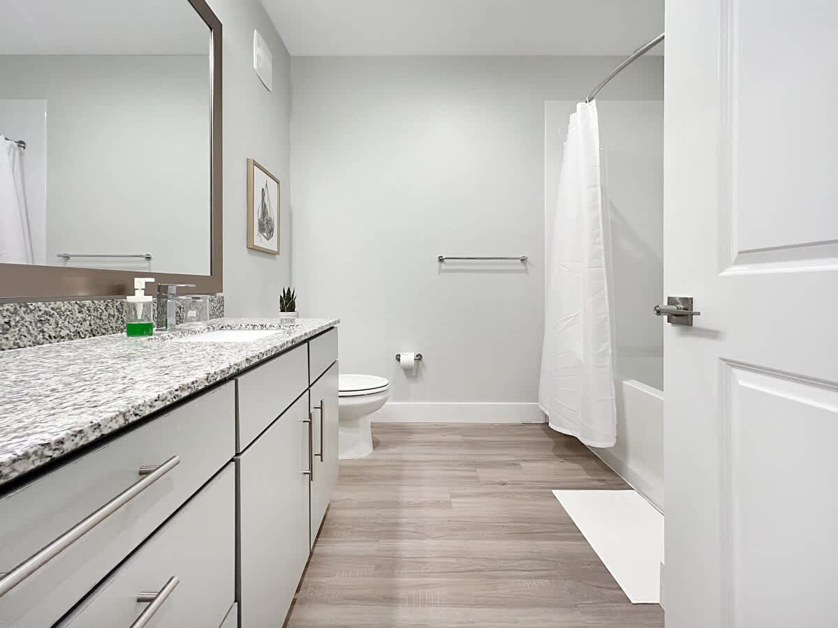 Luxury Living Near Moffitt & USF, Pool Views!