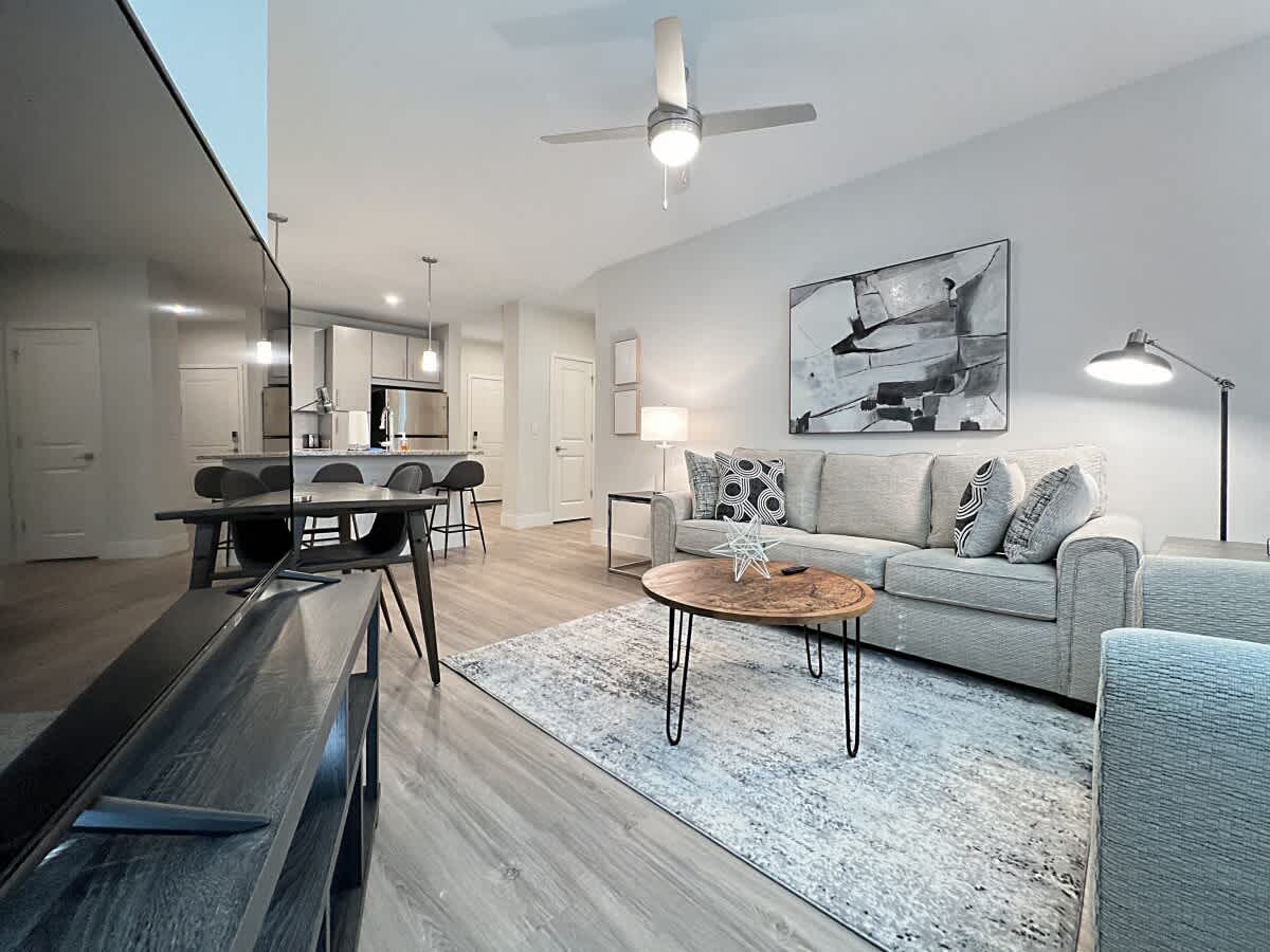 Luxury Living Near Moffitt & USF, Pool Views!