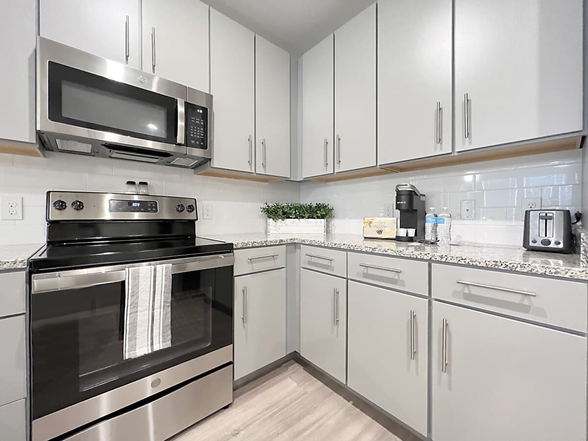 Luxury Living Near Moffitt & USF, Pool Views!