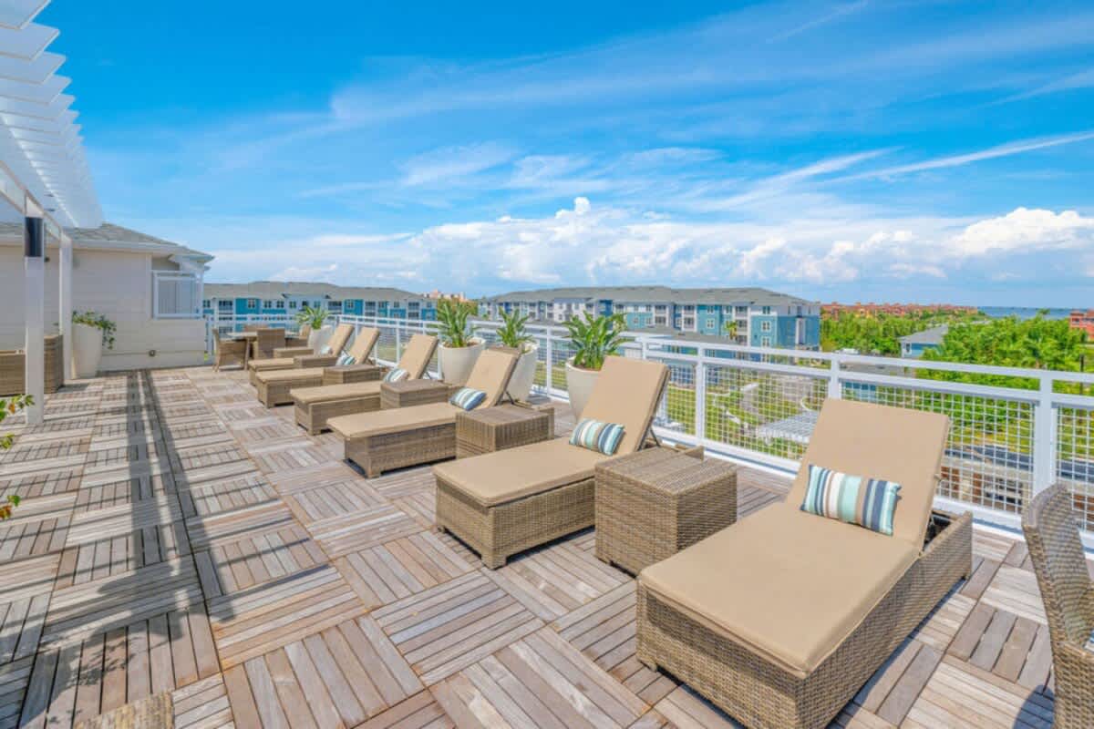 Luxury 1 BR in Clearwater, Upscale, Modern Amenities