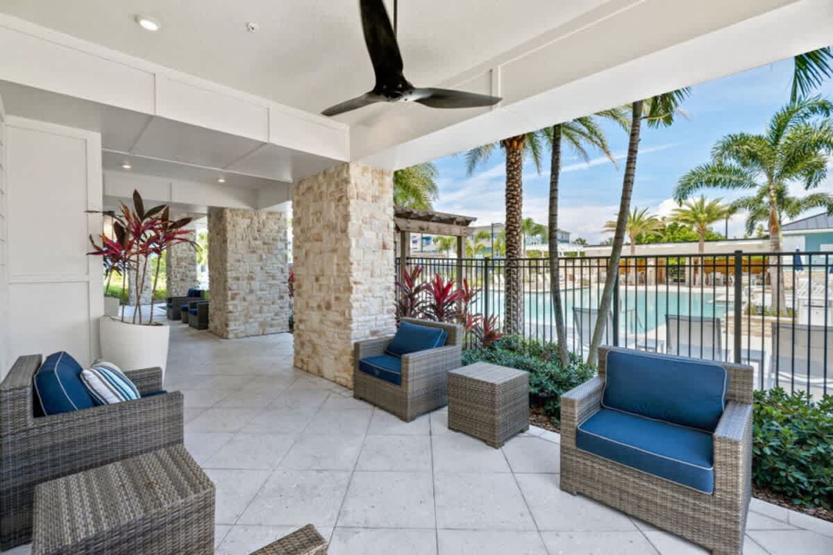 Luxury 1 BR in Clearwater, Upscale, Modern Amenities