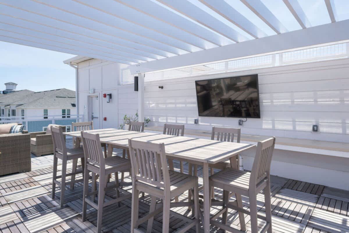 Luxury 1 BR in Clearwater, Upscale, Modern Amenities