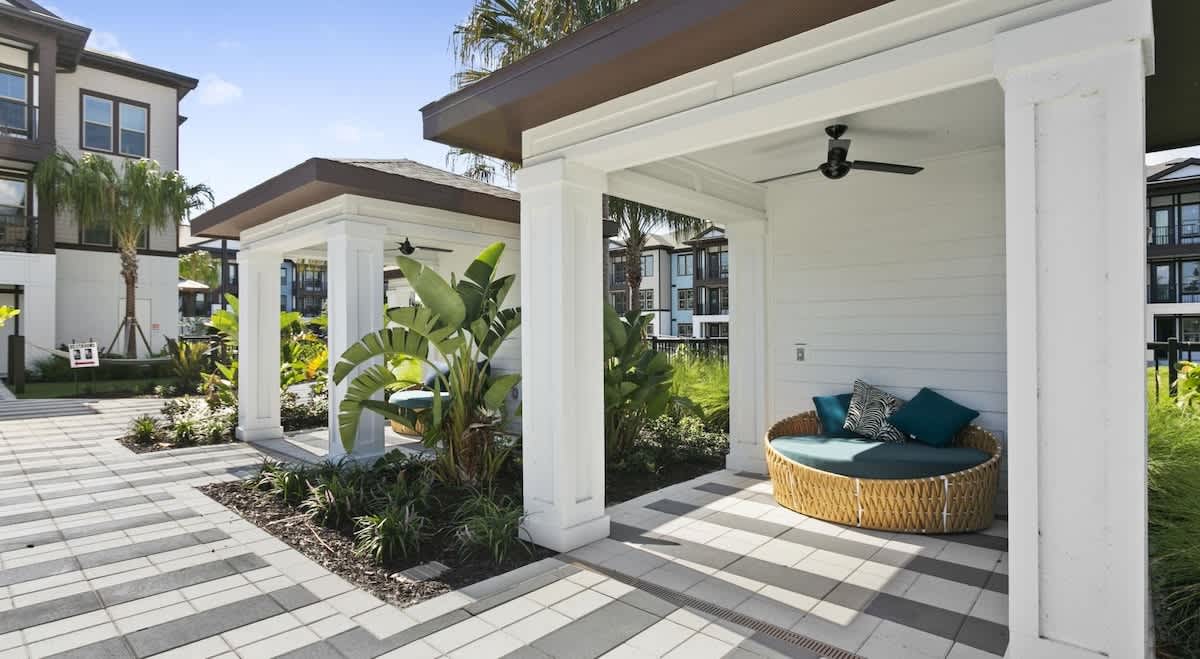 Luxury 1 BR Gated Clearwater Retreat w/ Pool & Gym