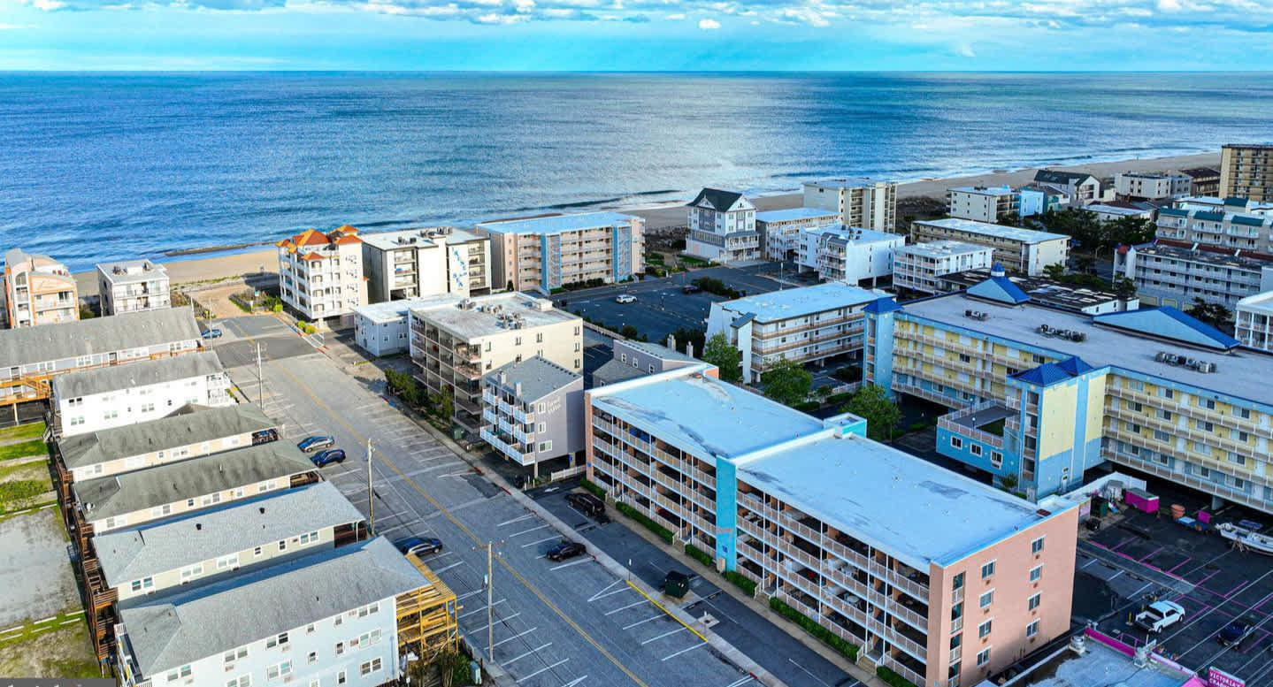 Oceanside Three Bedroom Condo Steps From the Beach